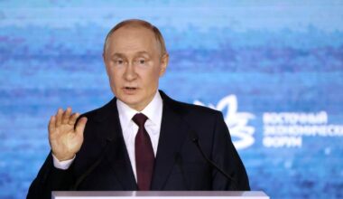 U.K.'s MI6 spy chief says Putin "lies to the world" and has no interest in peace in Ukraine