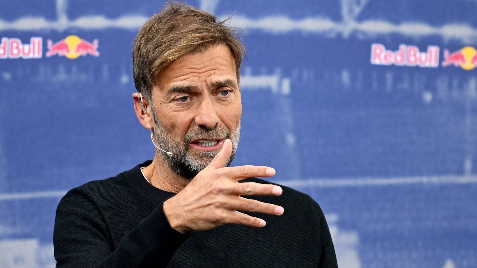 Leeds on "alert" for star loved by Jurgen Klopp, he'll pick new club "soon"