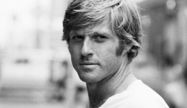 Robert Redford, Oscar-Winning Actor and Director, Dead at 89