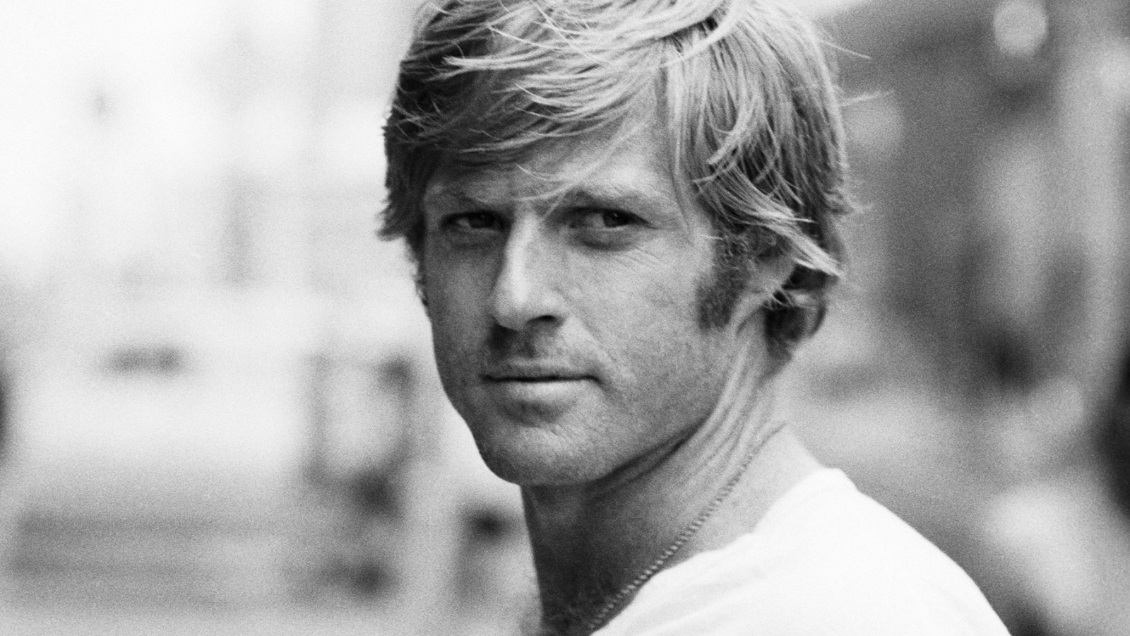 Robert Redford, Oscar-Winning Actor and Director, Dead at 89
