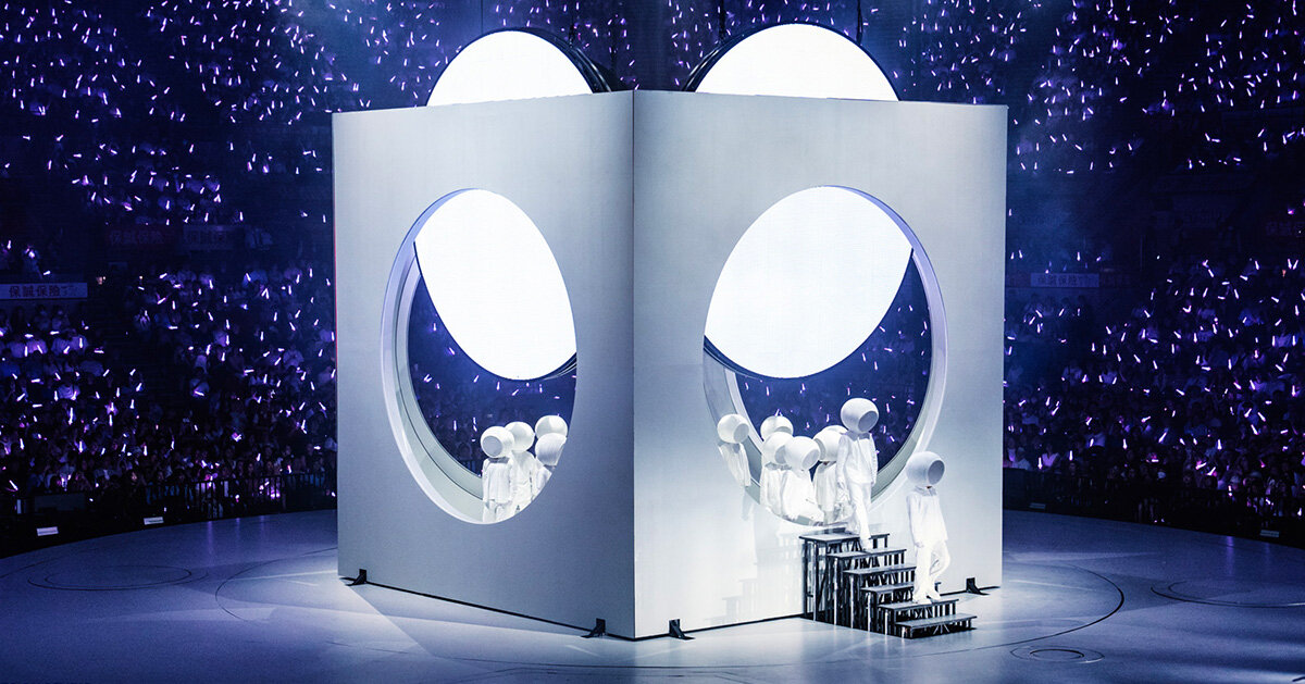 RULA unfolds seven-meter cube into stage for concert in hong kong
