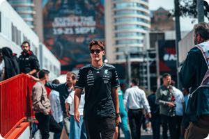 Wolff dragging out Russell negotiations