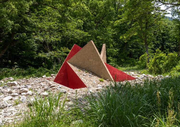 Shrine of Triskele / HAJIME YOSHIDA ARCHITECTURE - Exterior Photography, Garden