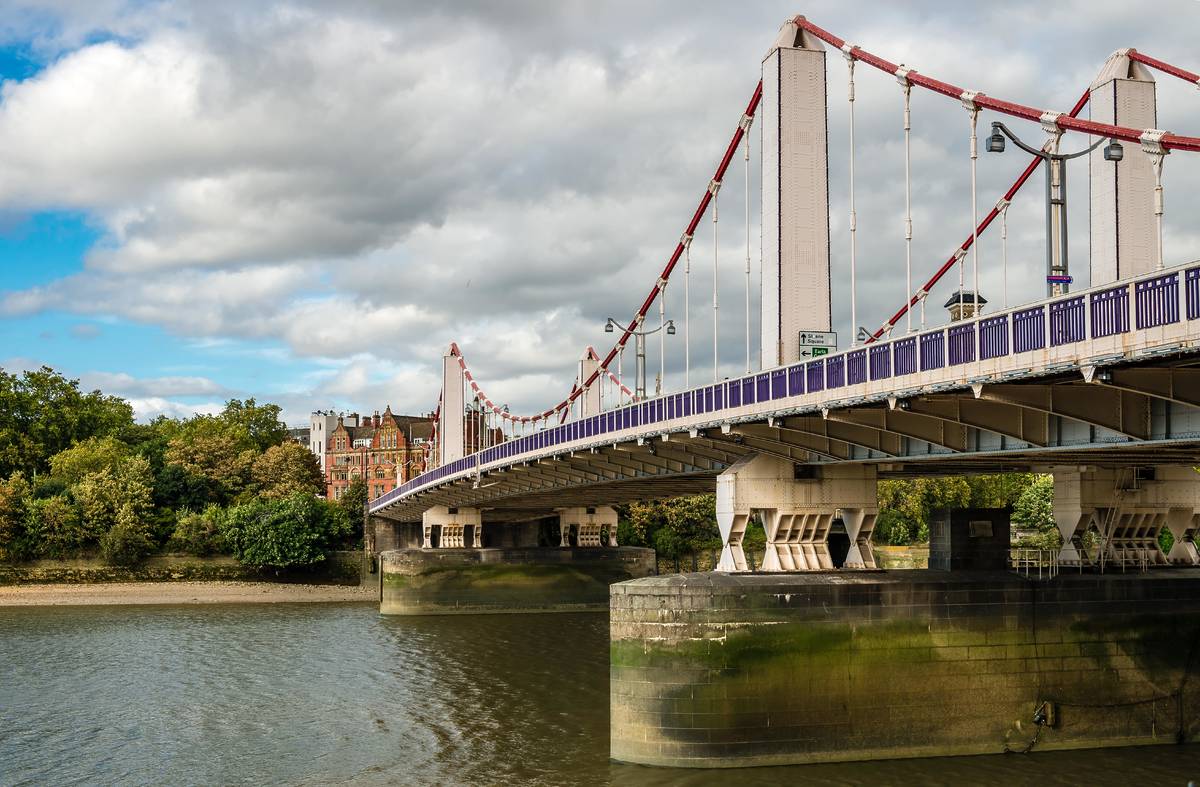 A view of Chelsea Bridge crossing the Thames