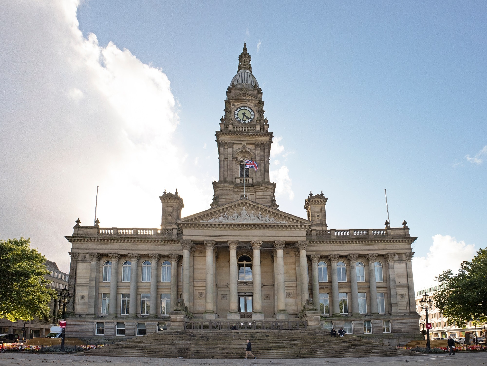 bolton-town-hall-on-sunny-day-things-to-do