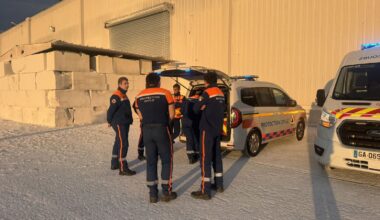 Civil protection authorities on the Calais coast on Wednesday morning. Pic: Prefet62/X