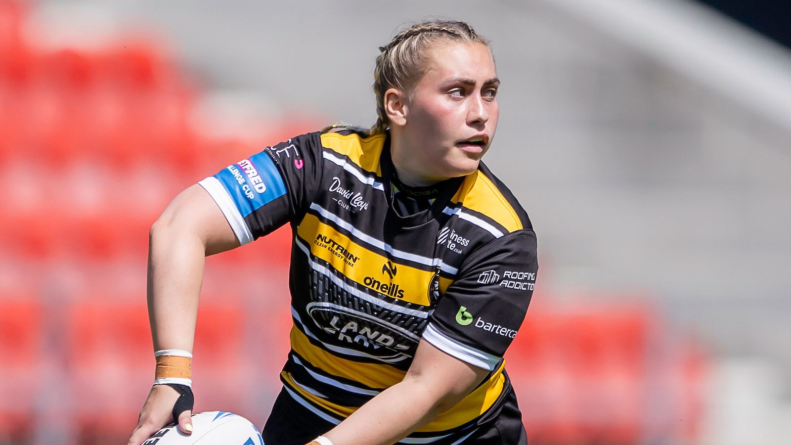 Picture by Allan McKenzie/SWpix.com - 11/05/2025 - Rugby League - Betfred Women's Challenge Cup Semi Final - St Helens v York Valkyrie - The Totally Wicked Stadium, St Helens, England - York's Sinead Peach.