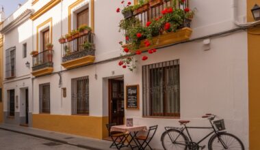 Spain’s Crackdown on Unauthorized Tourist Flats: More Than Fifty Thousand Properties Converted to Permanent Housing in Cities Like Seville and Barcelona: What Travelers Should Know