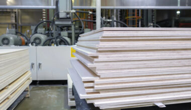 Imports of plywood to United Kingdom lose 27% in July