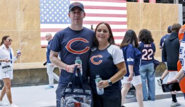 Bears welcome loyal fan from Northern Ireland to Cowboys game