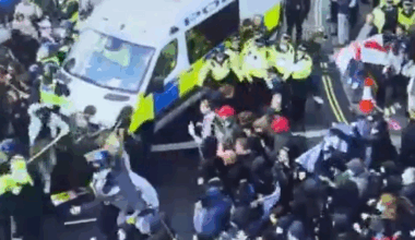 Police officers ‘assaulted’ as Tommy Robinson march draws thousands to London