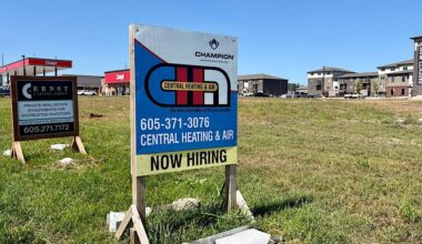 Local unemployment rate dips to 1.7 percent