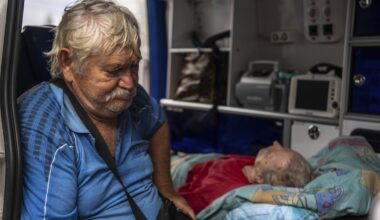 Russian glide bomb kills 24 in eastern Ukraine village