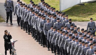 Germany tries to attract thousands of new military recruits