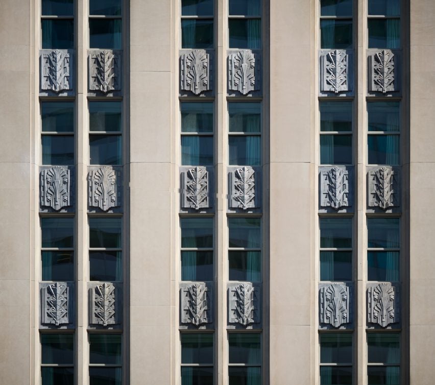 Detail of the Waldorf Astoria facade showing windows