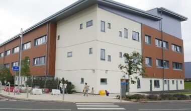 Married doctor admits to having sex with nurse while patient was under anaesthetic