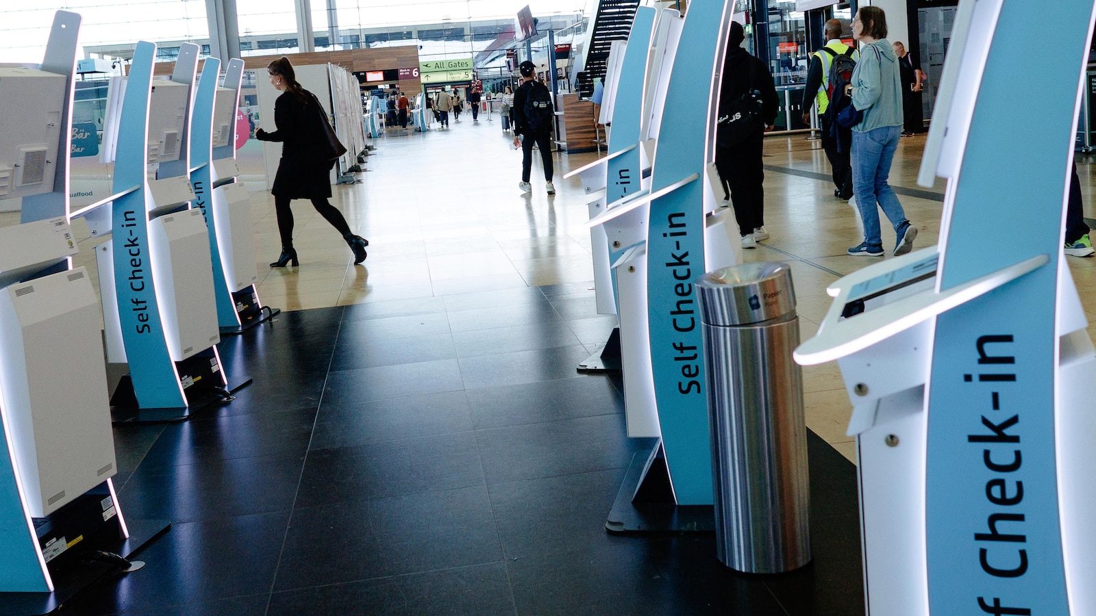 Man arrested in UK over alleged cyberattack that affected European airports