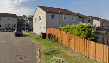Dalkeith home owner faces having to remove fence