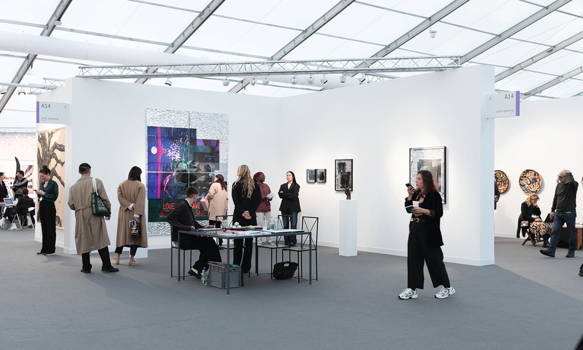 ‘Greater balance and fairness’ in stand pricing brings diverse galleries to Frieze London - The Art Newspaper