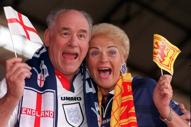 Tony Caunter, who played Roy Evans in EastEnders, has died at the age of 88, his family have announced