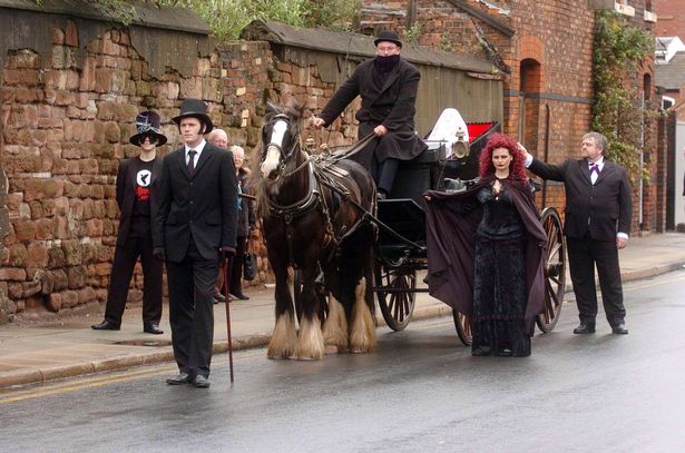 The Shiverpool Ghost Tour on the streets of Liverpool in 2006