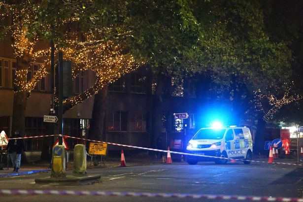 Police on Victoria Street.