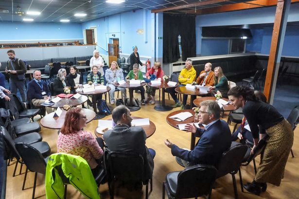 Communities minister Miatta Fahnbulleh MP  visits Hartcliffe to talk to the community about the £20m Govt funding