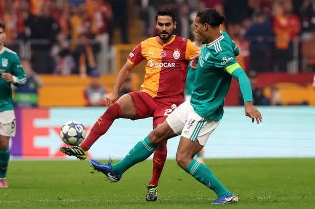 ISTANBUL, TURKEY - SEPTEMBER 30: İlkay Gündoğan of Galatasaray A.S. in action with Virgil van Dijk of Liverpool FC during the UEFA Champions League 2025/26 League Phase MD2 match between Galatasaray A.S. and Liverpool FC at Ali Sami Yen Spor Kompleksi on September 30, 2025 in Istanbul, Turkey. (Photo by Samet Yalcin/ dia images via Getty Images)