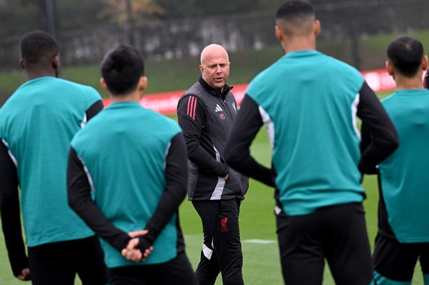 KIRKBY, ENGLAND - OCTOBER 21: (THE SUN OUT, THE SUN ON SUNDAY OUT) Head coach Arne Slot of Liverpool during a training session at AXA Training Centre on October 21, 2025 in Kirkby, England.  (Photo by Nick Taylor/Liverpool FC/Liverpool FC via Getty Images)
