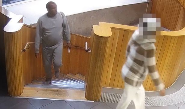 Hadush Gerberslasie Kebatu walking up stairs