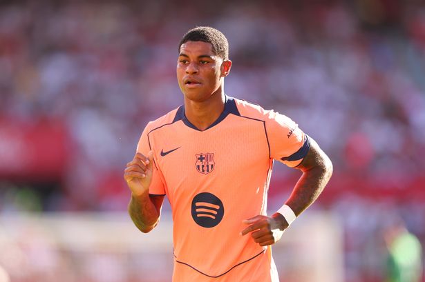 Marcus Rashford in action for Barcelona.