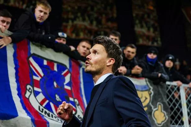 Danny Rohl speaks to Rangers fans