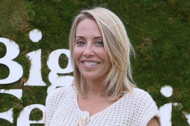 Following a visit to the gym, Laura, 43, took the opportunity to show off her impressive physique