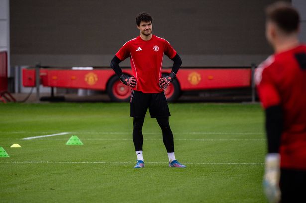 Senne Lammens during a training session