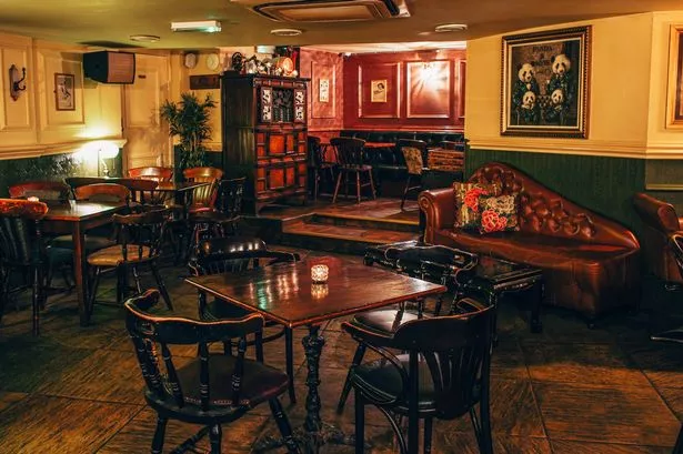Panda & Sons interior