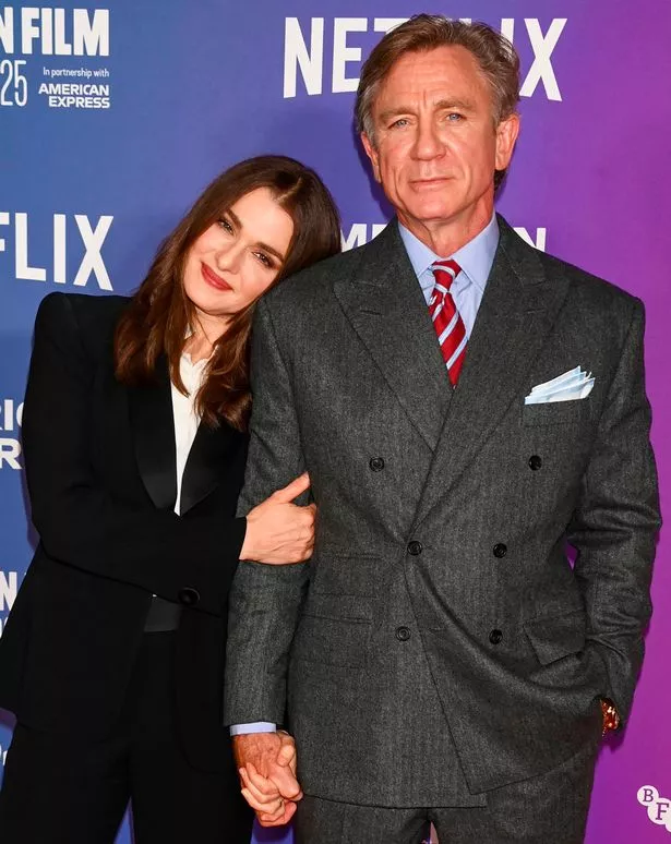 Rachel Weisz cosies into husband Daniel Craig