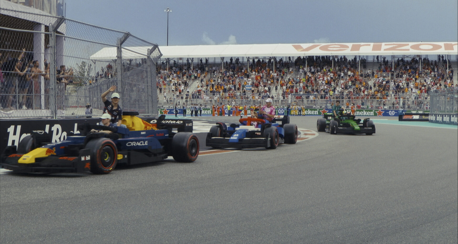 LEGO AND FORMULA 1 TEAM UP FOR “BRICKS ON TRACK” | A BEHIND-THE-SCENES LOOK AT THE LEGO F1 DRIVERS' PARADE