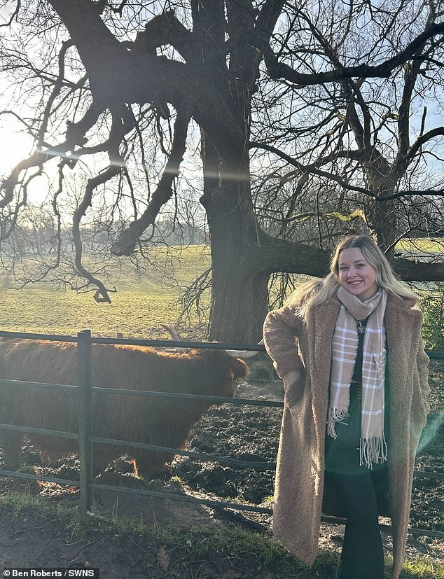 She also found the 'small country lanes' in rural areas difficult to navigate and recalled stalling her car 'every day for a week' when she first drove a manual car