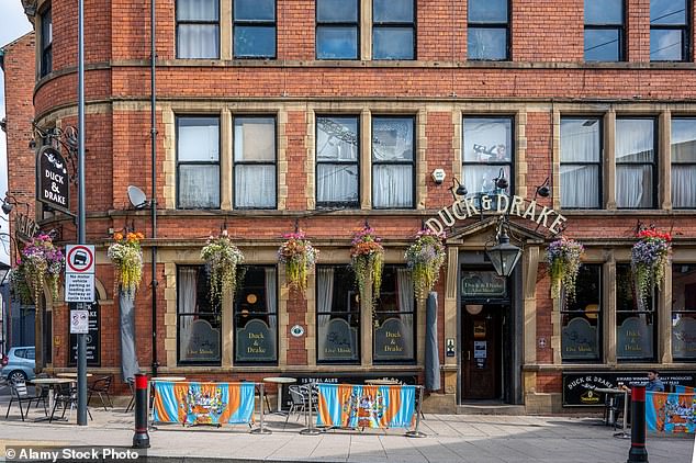 It’s stunning inside, but the tiki-inspired beer garden is what really sets The Duck & Drake apart from other Leodensian pubs