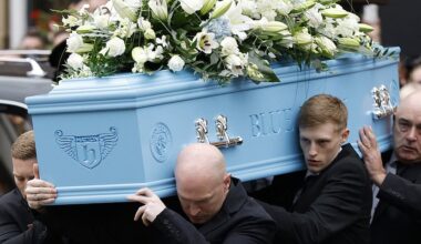 Ricky Hatton funeral latest: Boxing legend's coffin carried into Manchester Cathedral as Wayne Rooney, Tyson Fury and Freddie Flintoff arrive for service