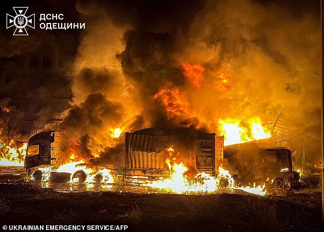 This came as Russia overnight staged new ruthless attacks on Ukrainian electricity facilities, triggering a fresh wave of blackouts