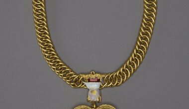 500-year-old gold pendant made for Henry VIII's daughter's marriage to sell for £3.5m after find by metal detectorist