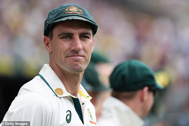Warner thinks Australia will win 4-0 against the visitors so long as Pat Cummins is passed fit