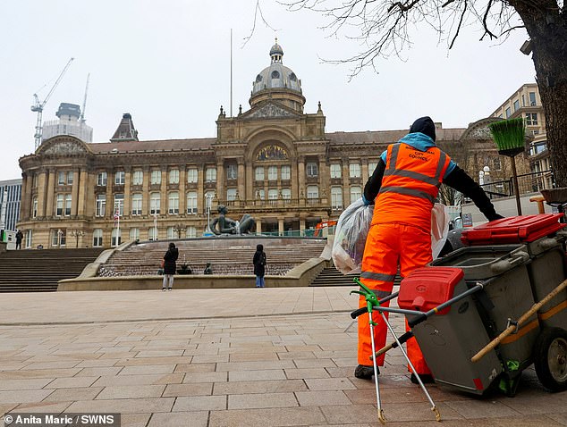Birmingham City Council has been accused of miscalculating the cost of equal pay claims and driving the authority into bankruptcy needlessly