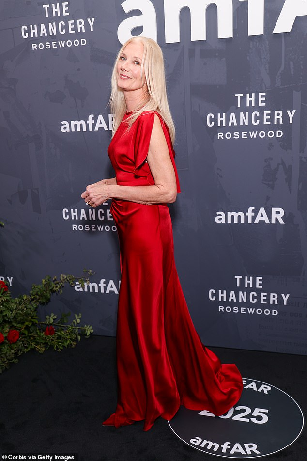 Joely Richardson stunned in a red gown