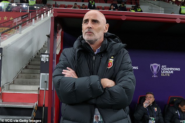 Muscat, 52, was poised to become Europe’s highest-profile Australian coach, following Ange Postecoglou’s dismissal at Nottingham Forest