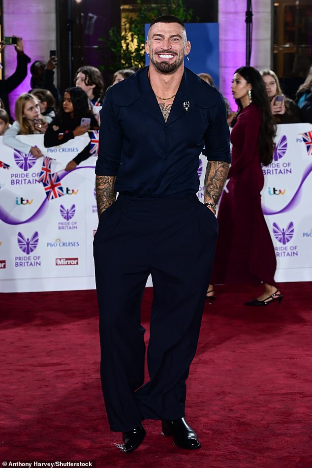 Jake Quickenden opted for a sharp navy blue look for the evening