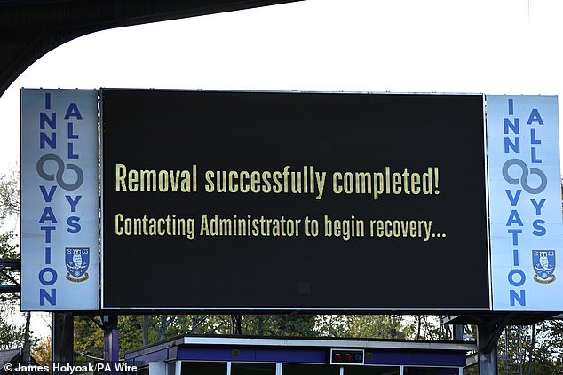 A message reading: 'Removal successfully completed!' was shown on the big screen prior to the match