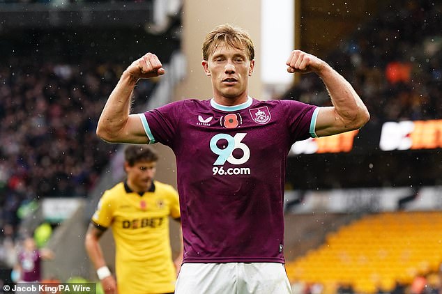 Ziam Flemming scored an early double to send Burnley on their way to victory