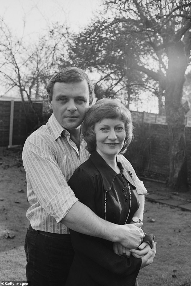 Hopkins married his second wife, a film production assistant Jennifer Lynton (right), in 1973